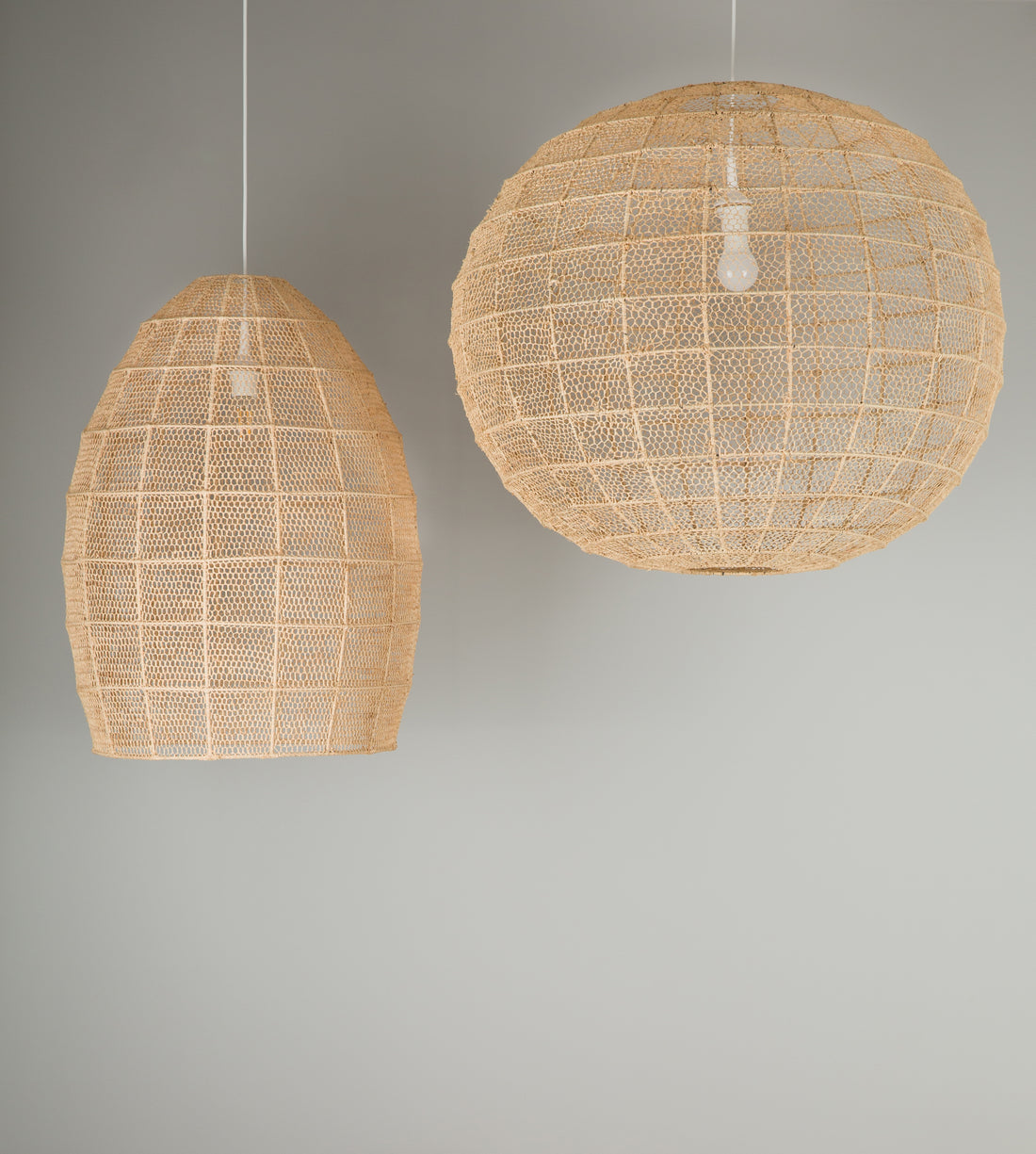 Lett vevet lampeskjerm